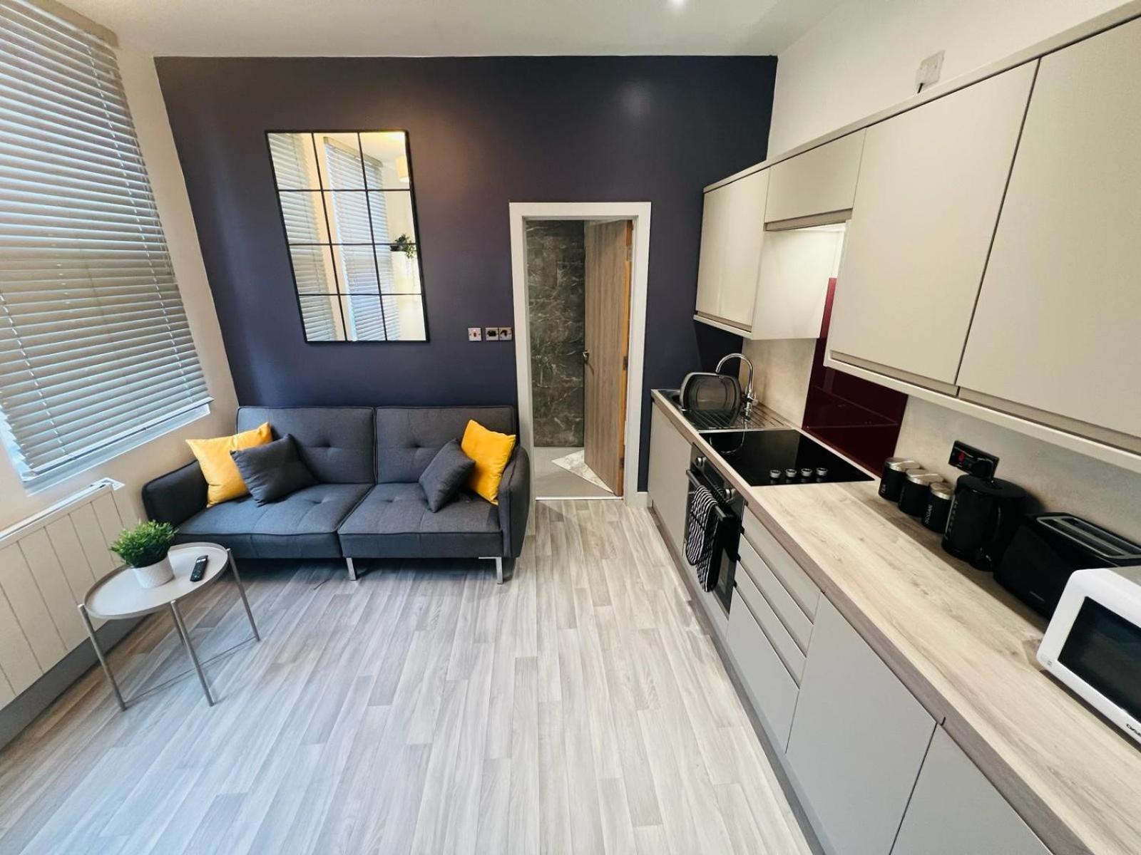 Whiskawaystays - Foregate Street - Apartment 3 Worcester Eksteriør billede